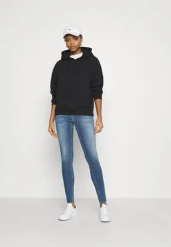 Even&Odd Hoodie Long Without Drawcord And Pocket - Hoodie - Black 11 Even&Odd Hoodie Long Without Drawcord And Pocket - Hoodie - Black -Even&Odd 0e42a1b46b1a45c49a90c600b54b27e4