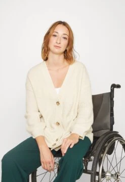 Even&Odd Vest - Beige -Even&Odd 23b9950a06184bef9d25ed1516fd201f