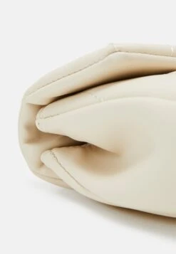 Even&Odd Clutch - Offwhite -Even&Odd 31f8a620c1ab4a9bbbb0a6ae490e0d3e