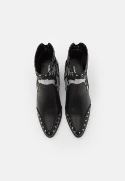 Even&Odd Cowboy-/Bikerlaarsjes - Black 13 Even&Odd Cowboy-/Bikerlaarsjes - Black -Even&Odd 3932df6fcae84a0dbf2a07131319f9e5