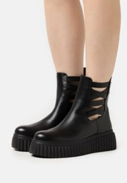 Even&Odd Enkellaarsjes Met Plateauzool - Black