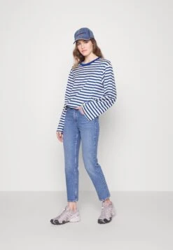 Stripe Tee- Longsleeve - Blue/Light Blue 13 Stripe Tee- Longsleeve - Blue/Light Blue -Even&Odd 602f0e32213e44b199ddda51e327432e