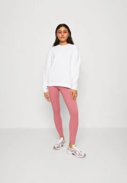 Even&Odd Sweater - White 9 Even&Odd Sweater - White -Even&Odd 61cf9465acde4b0a8b01bfbecc836192
