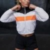 Cropped Training Jacket - Trainingsvest - White -Even&Odd 62db2e8a5aae446b85bf23f8e3948f1f