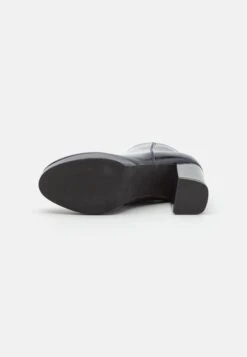 Even&Odd Enkellaarsjes Met Plateauzool - Dark Blue -Even&Odd 7a58b85970ff4f2abd7f3320802cc181