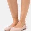 Ballerina'S - Light Pink 1 Ballerina'S - Light Pink -Even&Odd 8e8bca2be6f84f49945fa9b955564344
