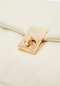 Even&Odd Clutch - Offwhite -Even&Odd 8f5df142527d45a1ab798c224e99b618