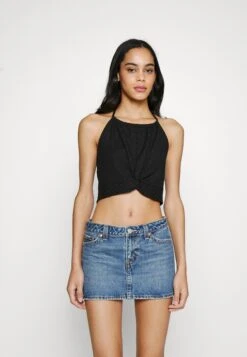 Even&Odd Wrinkle Halter- Top - Black