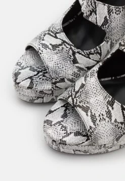 Even&Odd Plateaulaarzen - White 13 Even&Odd Plateaulaarzen - White -Even&Odd 9d56553322f945a28881cfd0d3a5e1ea