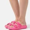 Even&Odd Badslippers - Pink 2 Even&Odd Badslippers - Pink -Even&Odd a5b966461e834603ac8d1cad4a680e01