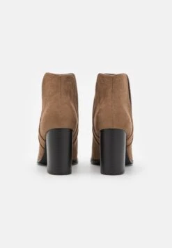 Enkellaarsjes Met Hoge Hak - Taupe 11 Enkellaarsjes Met Hoge Hak - Taupe -Even&Odd b9b458cb73b148b48764b70aa4d7acd8