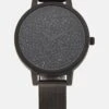 Even&Odd Horloge - Black 1 Even&Odd Horloge - Black -Even&Odd c1fb60ba41f84c9c93442702aabc8b25