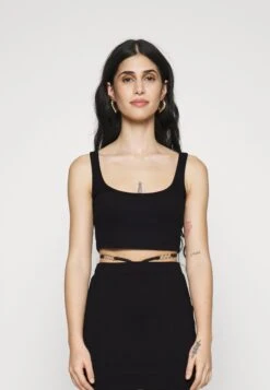 Top - 802 - Black_001 - White -Even&Odd eb04d13427c34cd59548bfcf8a6a3fa5