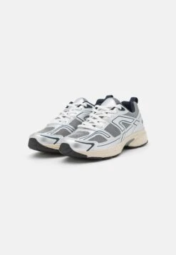 Even&Odd Comfort - Sneakers Laag - White/Silver/Dark Blue 10 Even&Odd Comfort - Sneakers Laag - White/Silver/Dark Blue -Even&Odd f16b9b74077541a8943e66f43fb75cc8