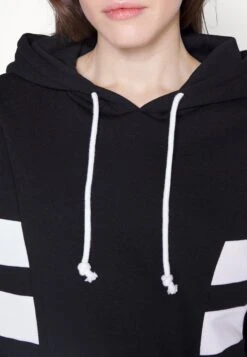 Hoodie - Black/White -Even&Odd f674567a981841a6983feb695eede21c
